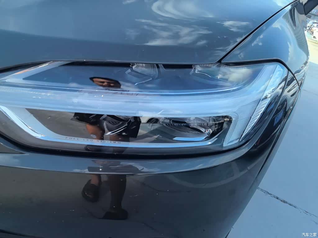 Volvo XC60, 2019 24