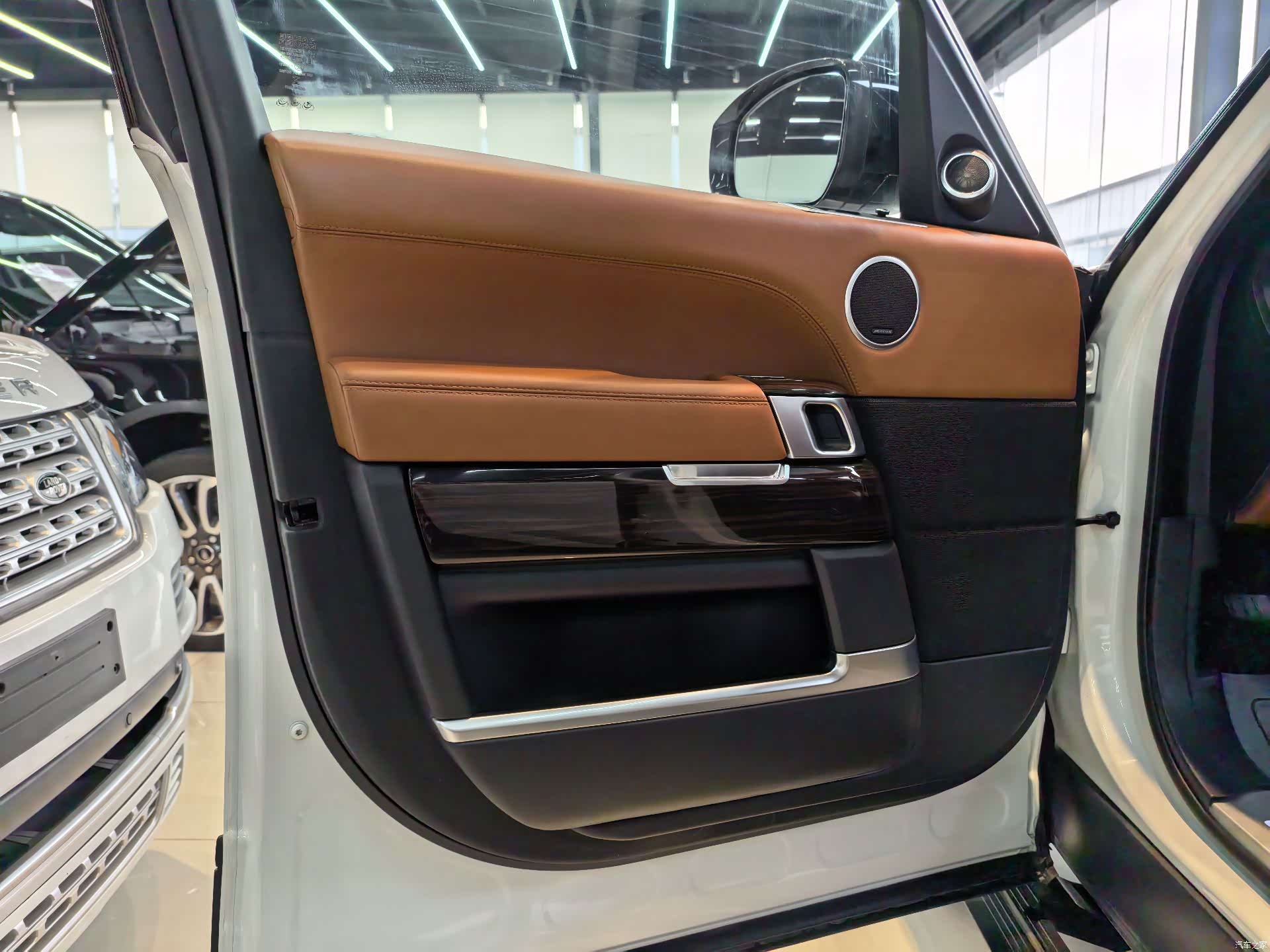 Land Rover Range Rover, 2016 14