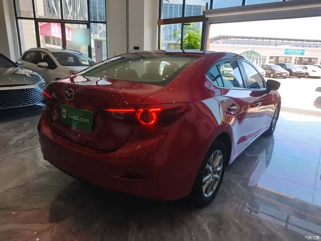 Mazda Mazda3, 2018 7