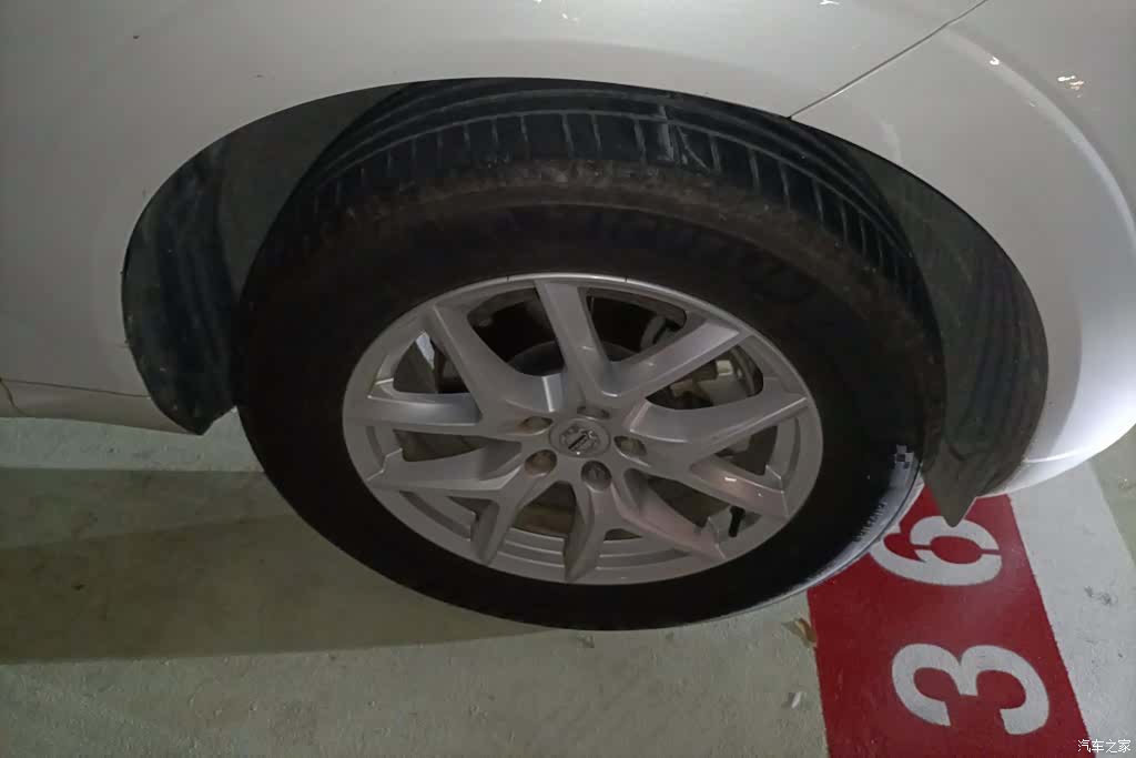 Volvo XC60, 2018 6