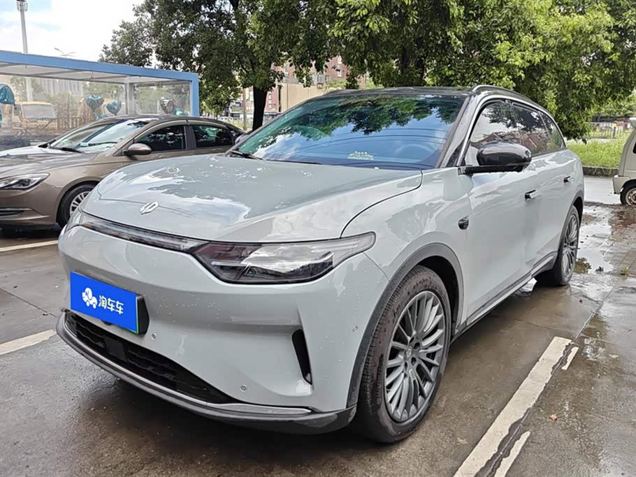 Leapmotor C11