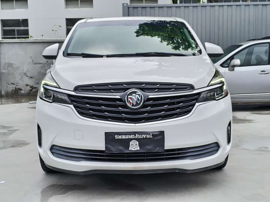 Buick GL8 2020, фото 1
