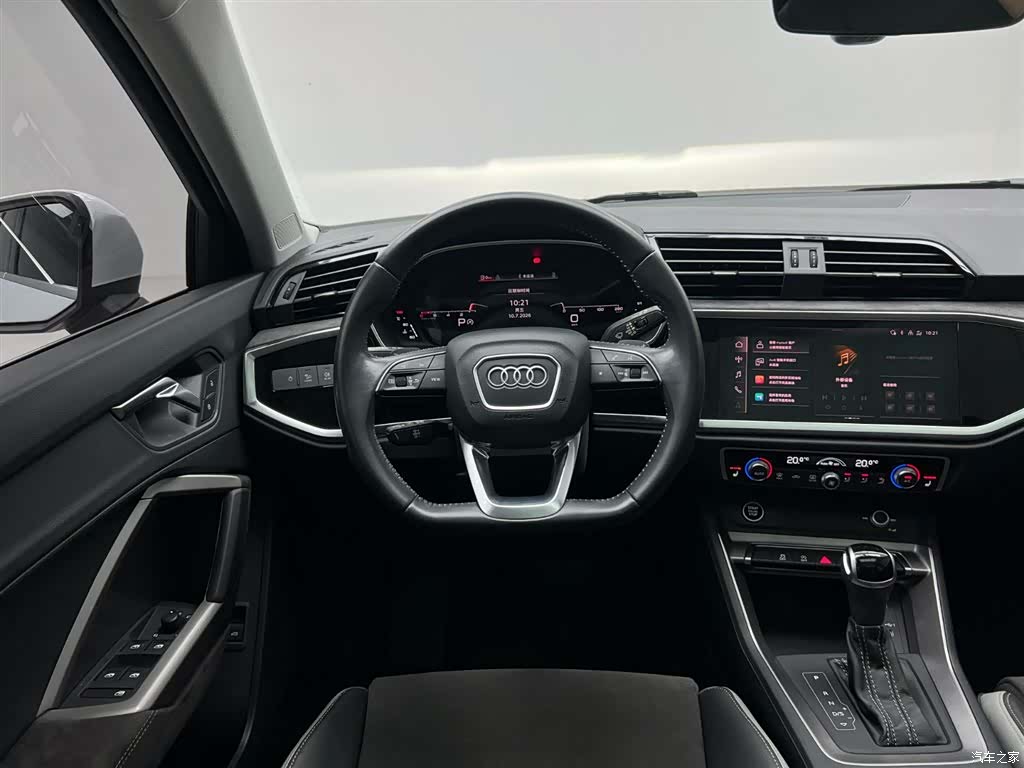 Audi Q3, 2022 12