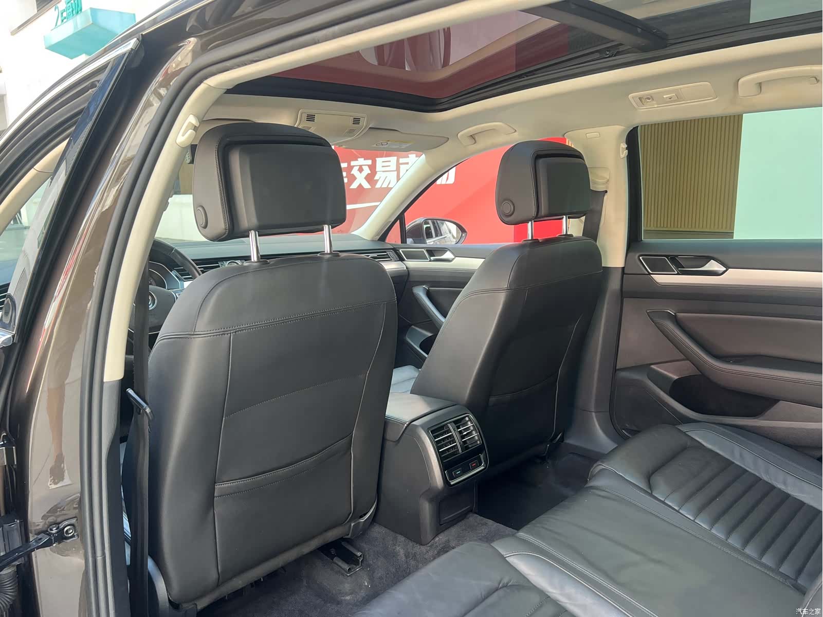 Volkswagen Variant, 2017 18