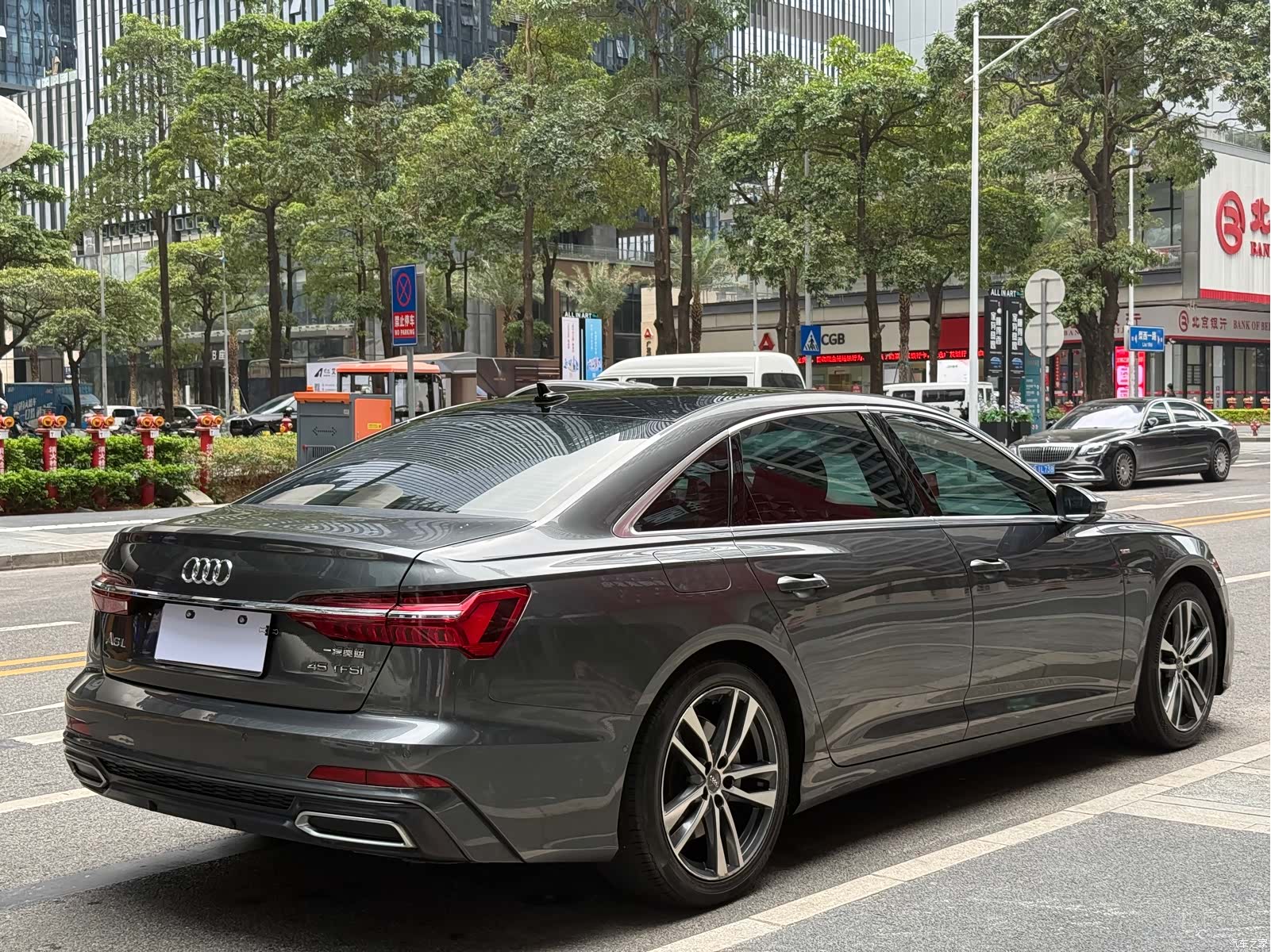 Audi A6L, 2020 19