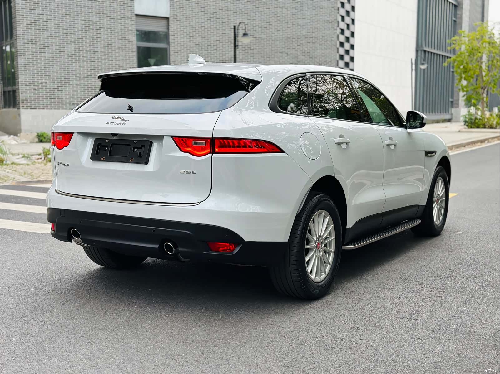 Jaguar F-PACE, 2017 6