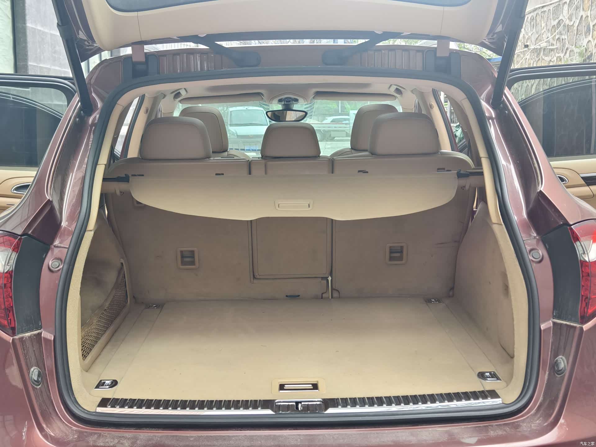 Porsche Cayenne, 2012 12