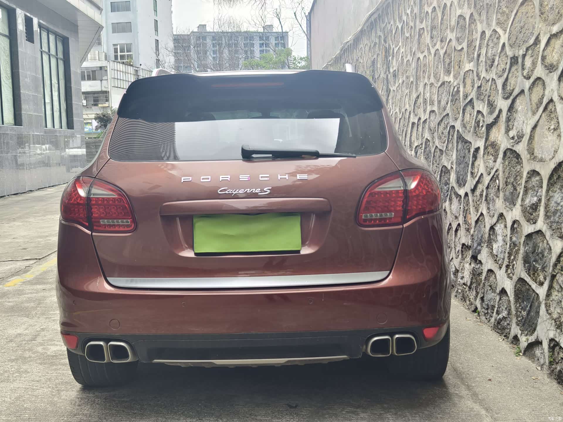 Porsche Cayenne, 2012 4