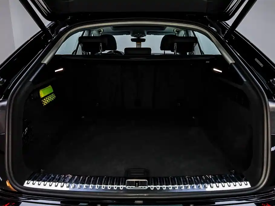 Audi Q8 Audi Q8