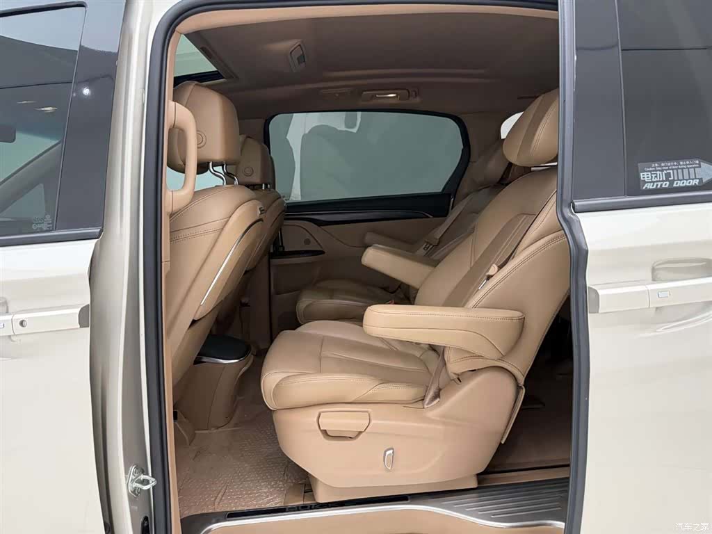 Buick GL8, 2021 17