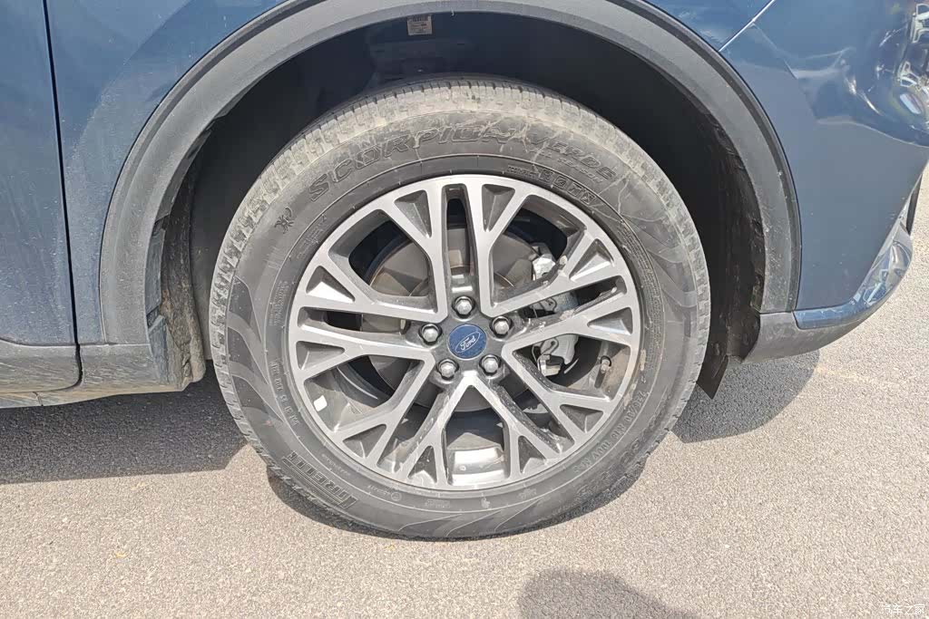 Ford Escape, 2022 6