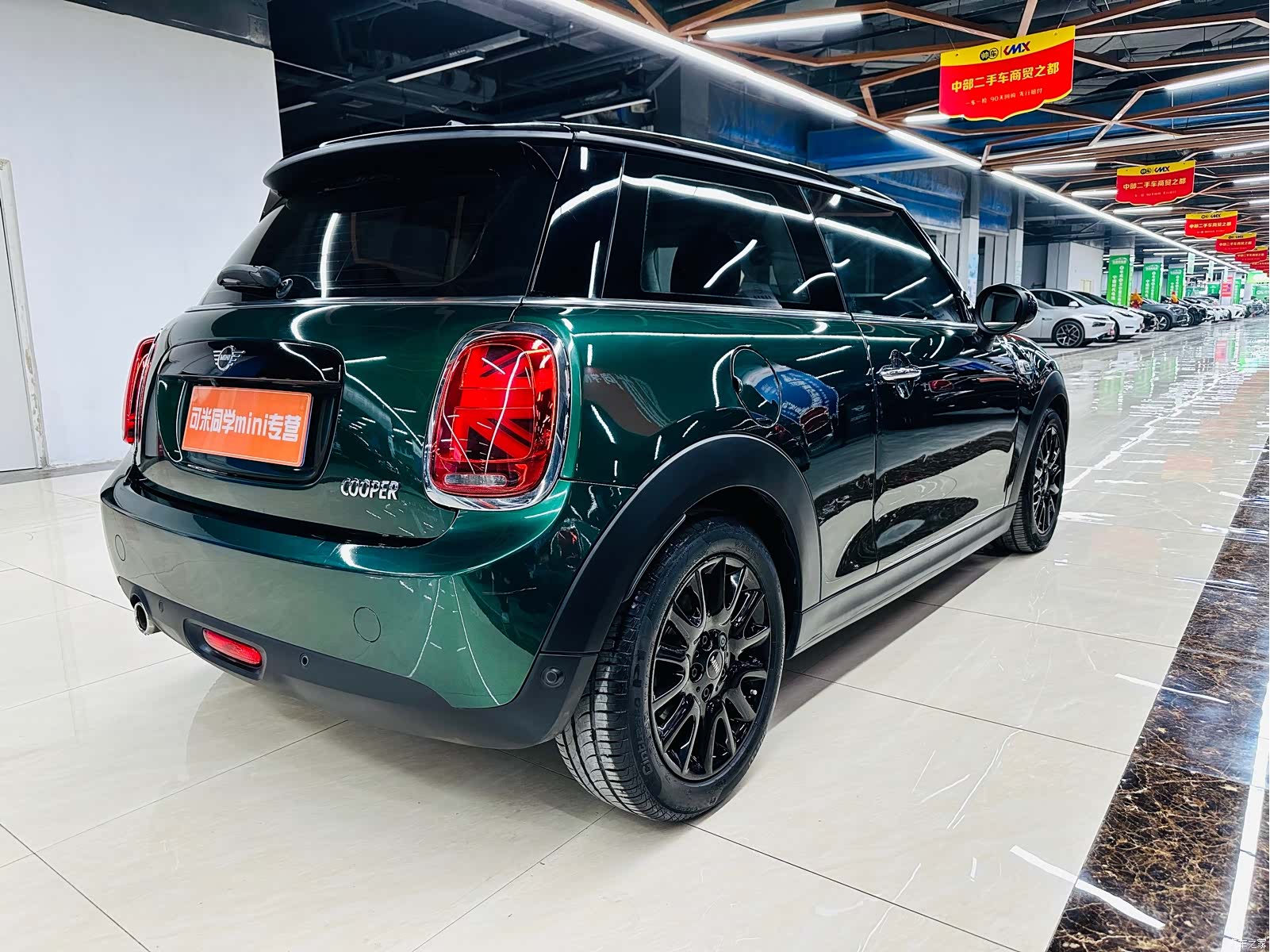 Mini Cooper, 2019 все фото