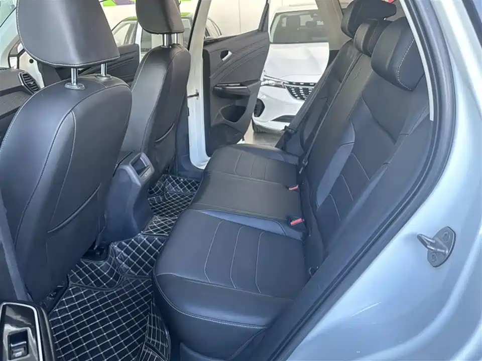 Jetta VS5