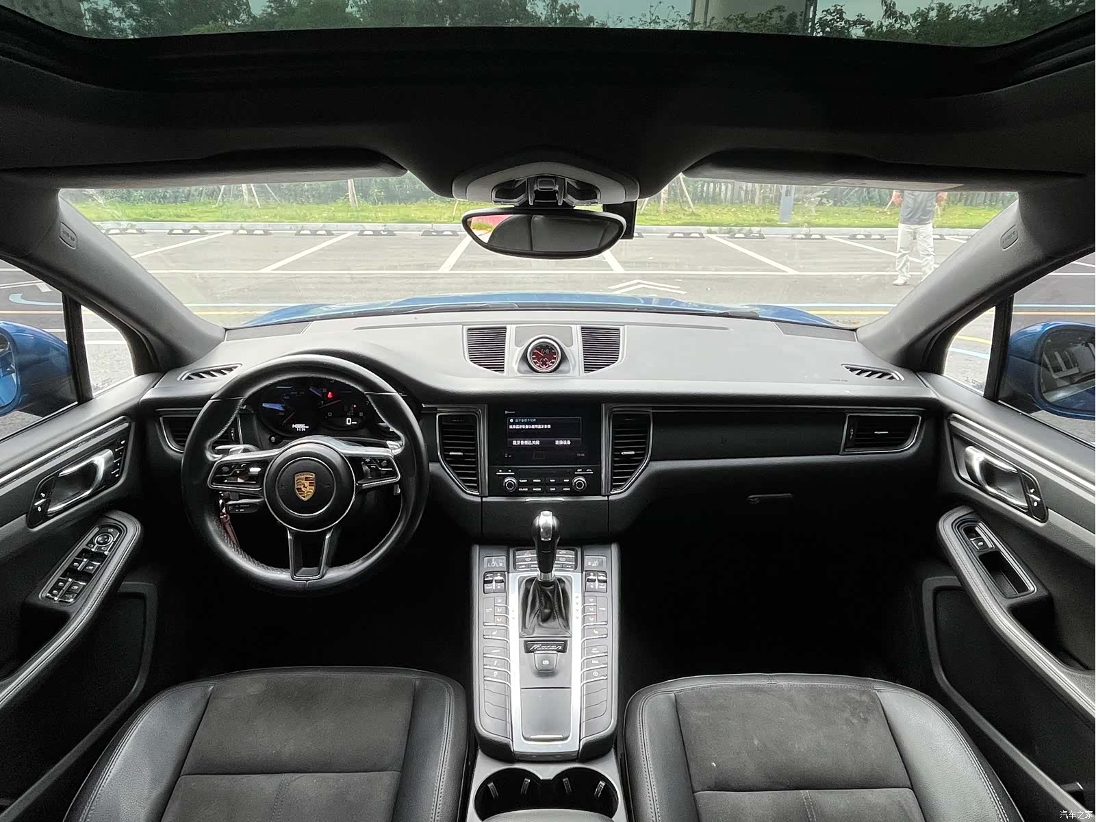 Porsche Macan, 2016 все фото