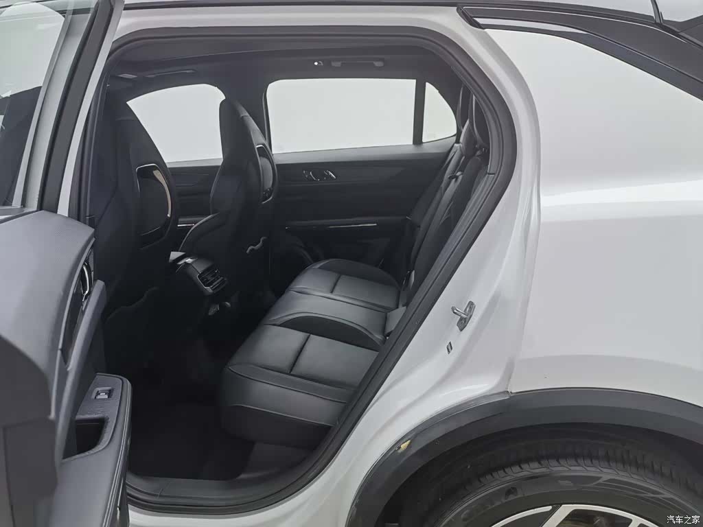 Lynk & Co 01, 2023 15