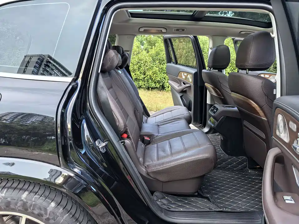 Mercedes-Benz GLS Mercedes-Benz GLS