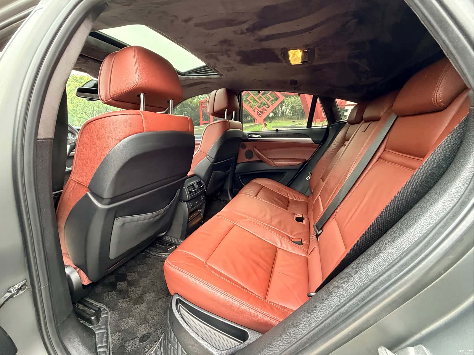 BMW X6, 2013 10