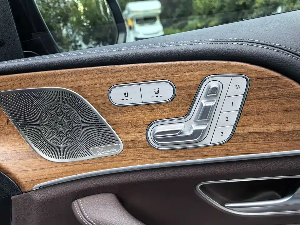 Mercedes-Benz GLS Mercedes-Benz GLS