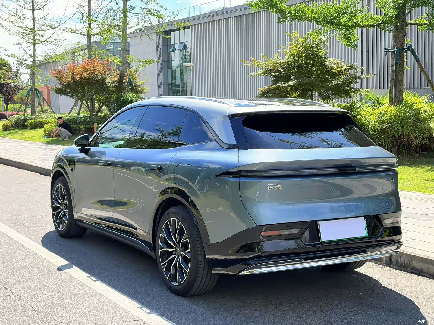 Zeekr 7X, 2025 7