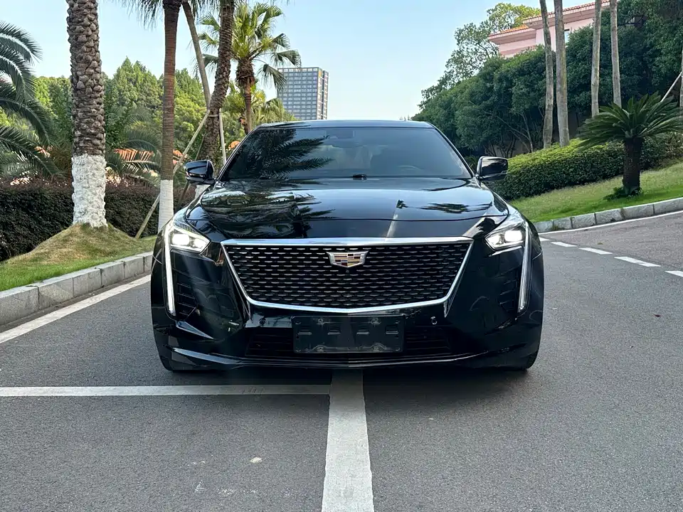 Cadillac CT6