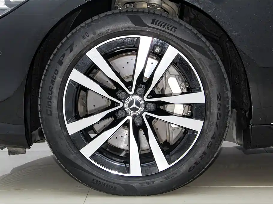 Mercedes-Benz S-class Mercedes-Benz S-class