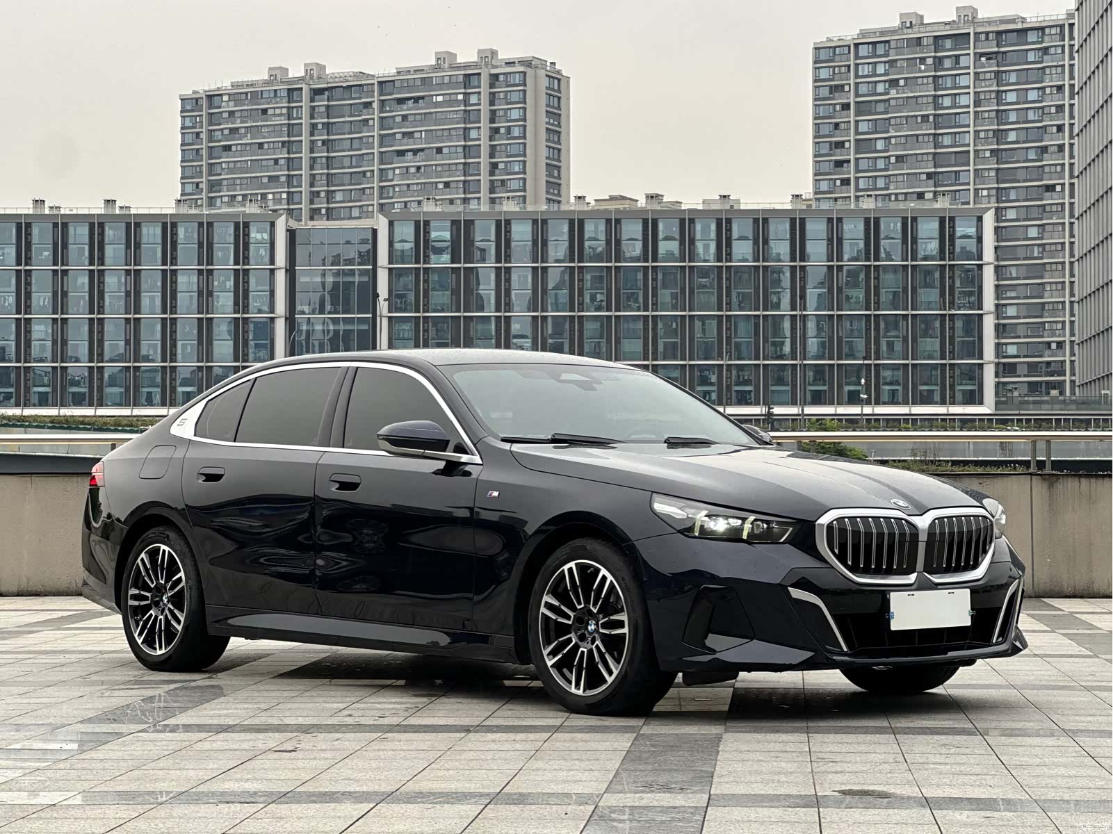BMW 5 Series, 2024 3