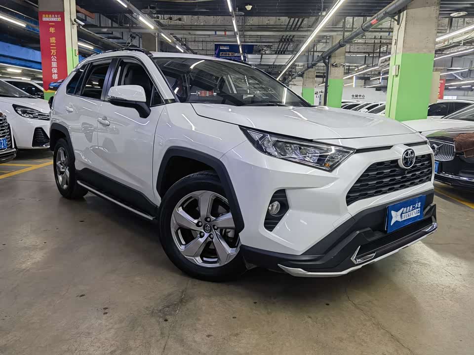 Toyota RAV4 Rongfang