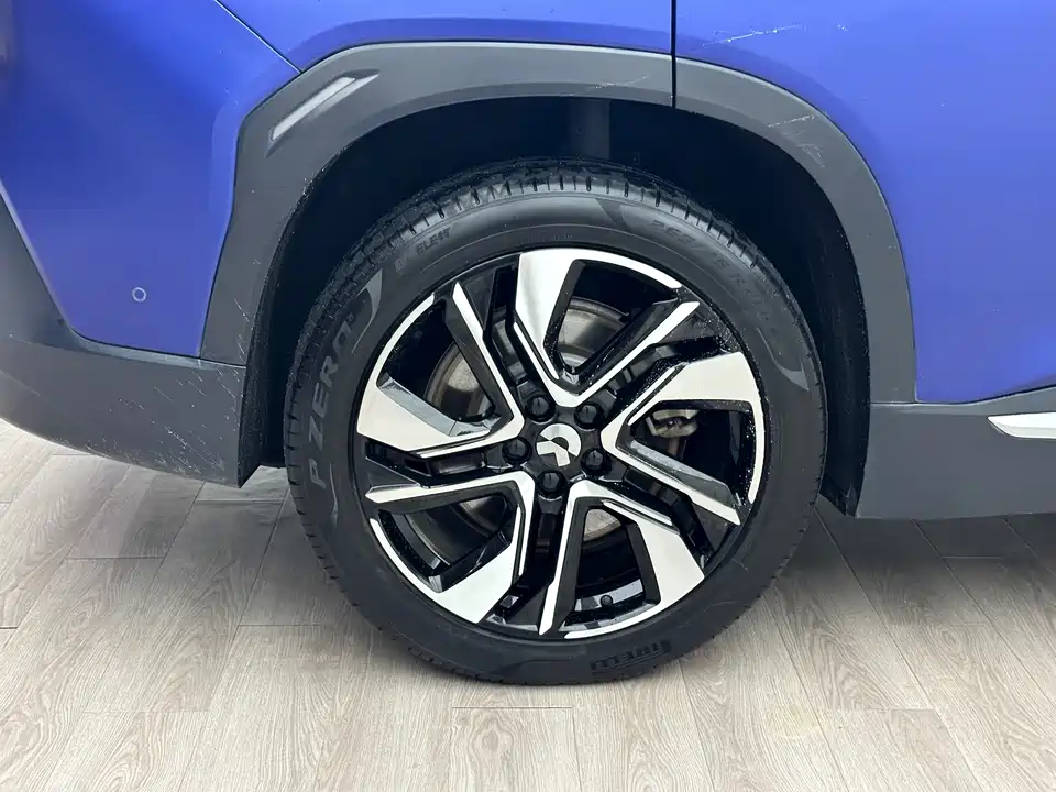 NIO EC6