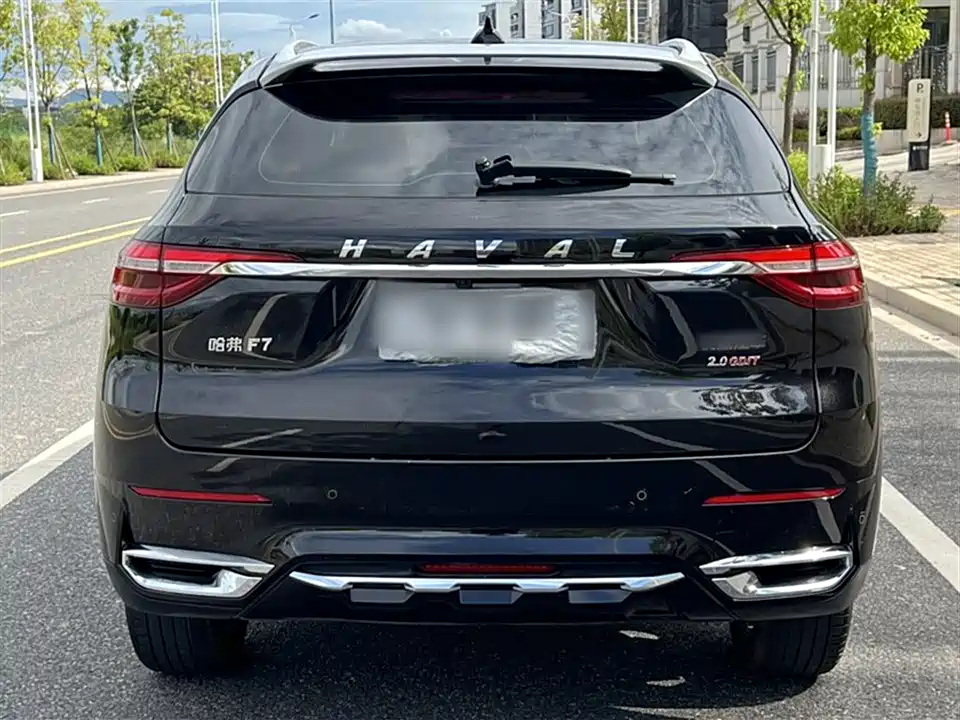 Haval F7