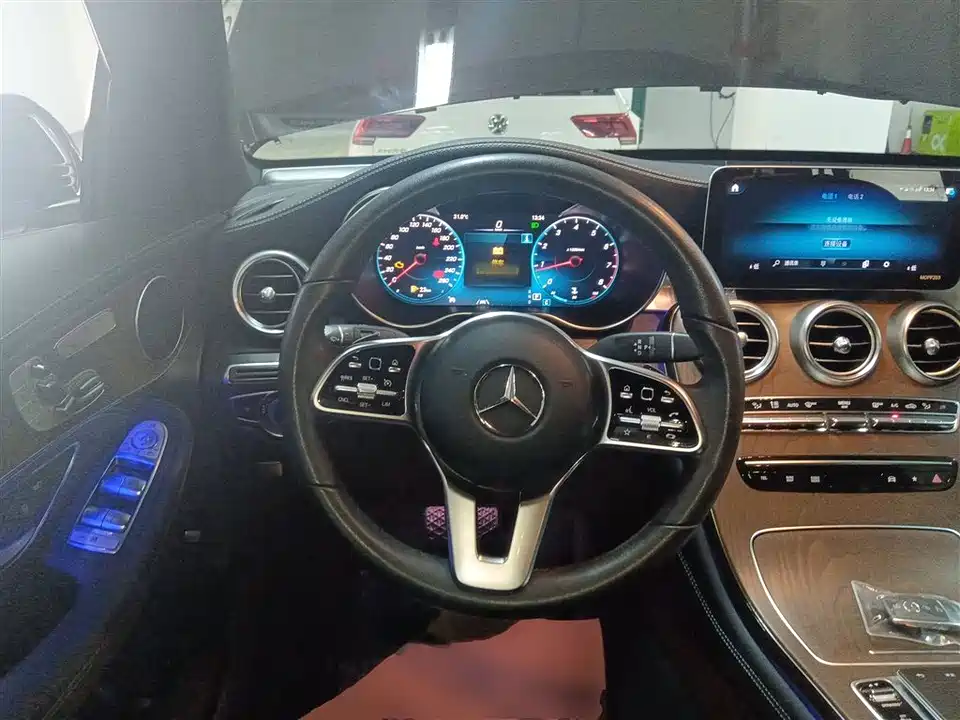 Mercedes-Benz GLC Mercedes-Benz GLC