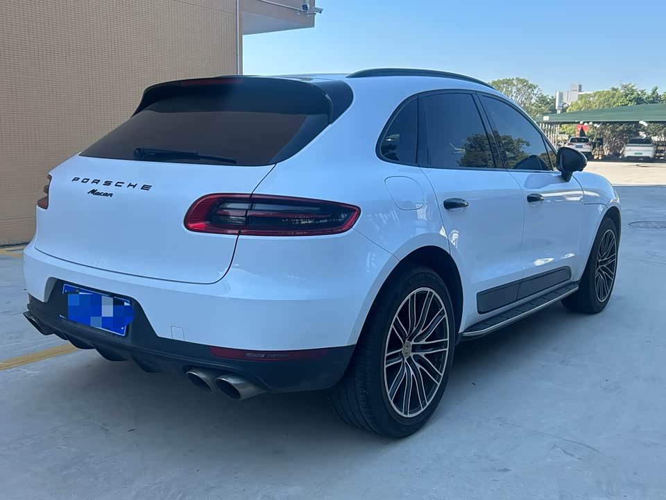 Porsche Macan
