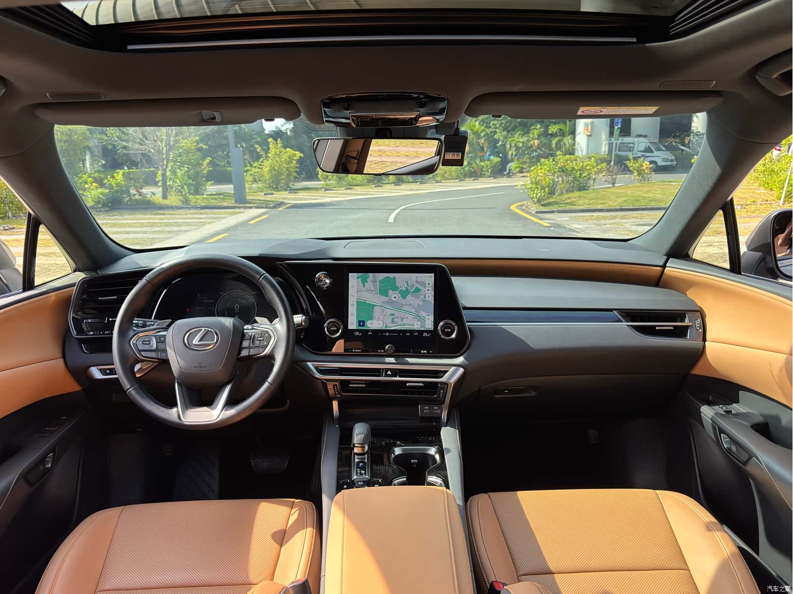 Lexus RX, 2023 10