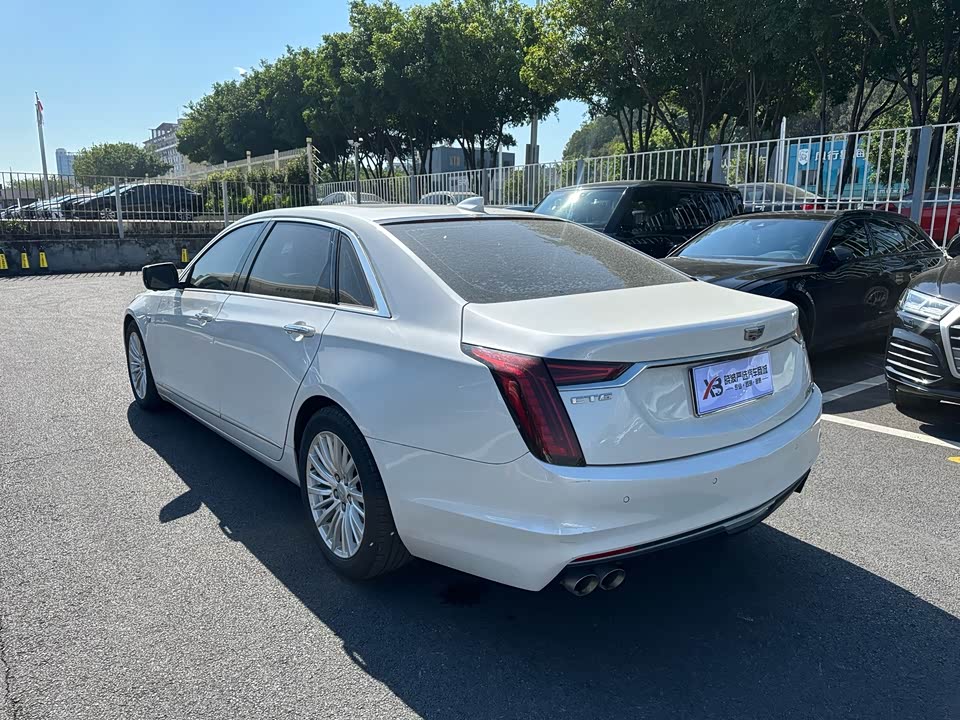 Cadillac CT6