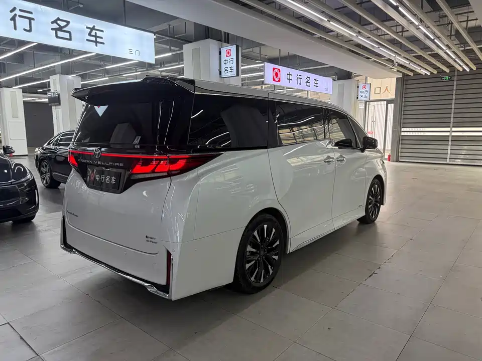 Toyota Wilfa