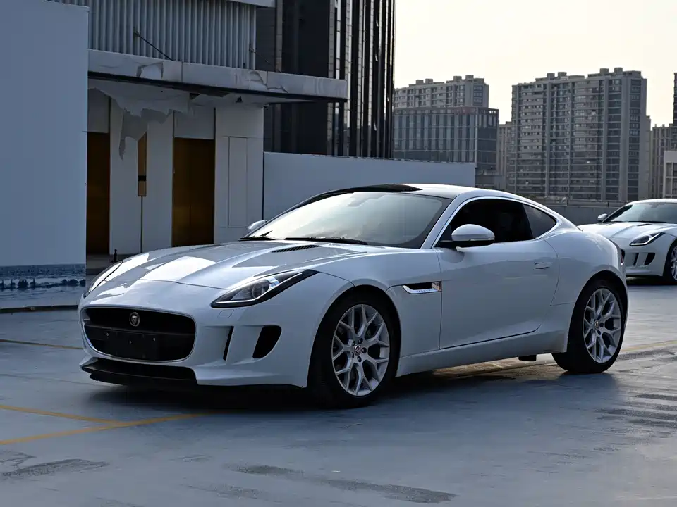 Jaguar F-TYPE
