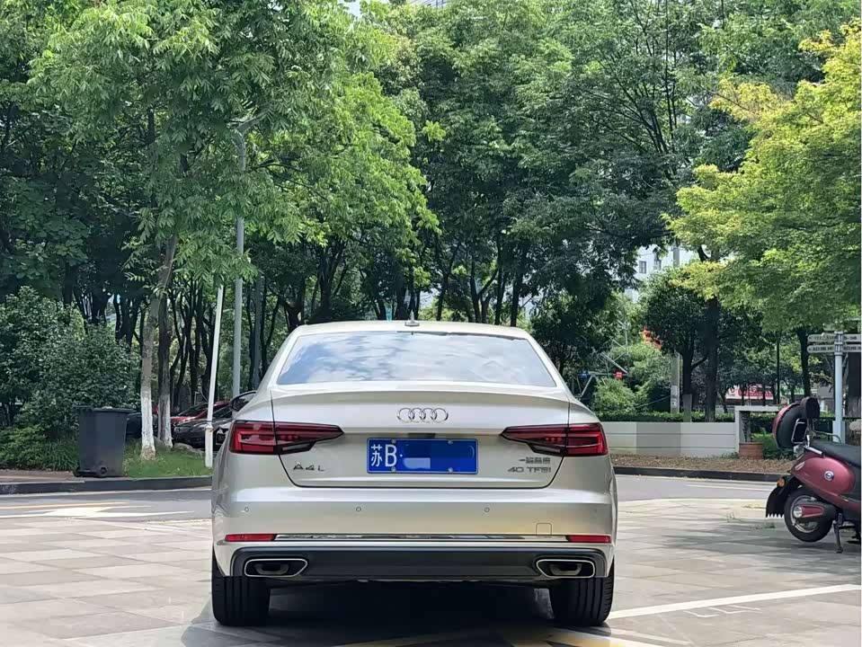 Audi A4L