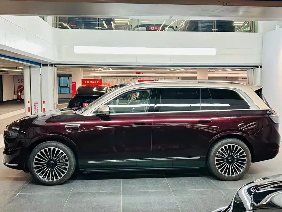 AITO Ask the world M9