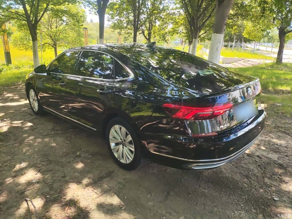Volkswagen Passat, 2021 все фото