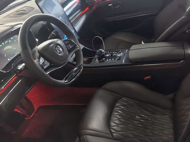 BYD Han 2020 EV chao chang xu hang ban Премиум