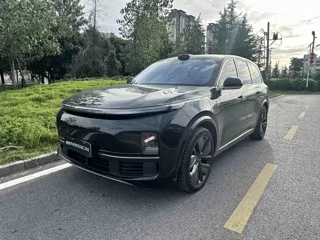Li Auto L9 2025 — купить из Китая под заказ