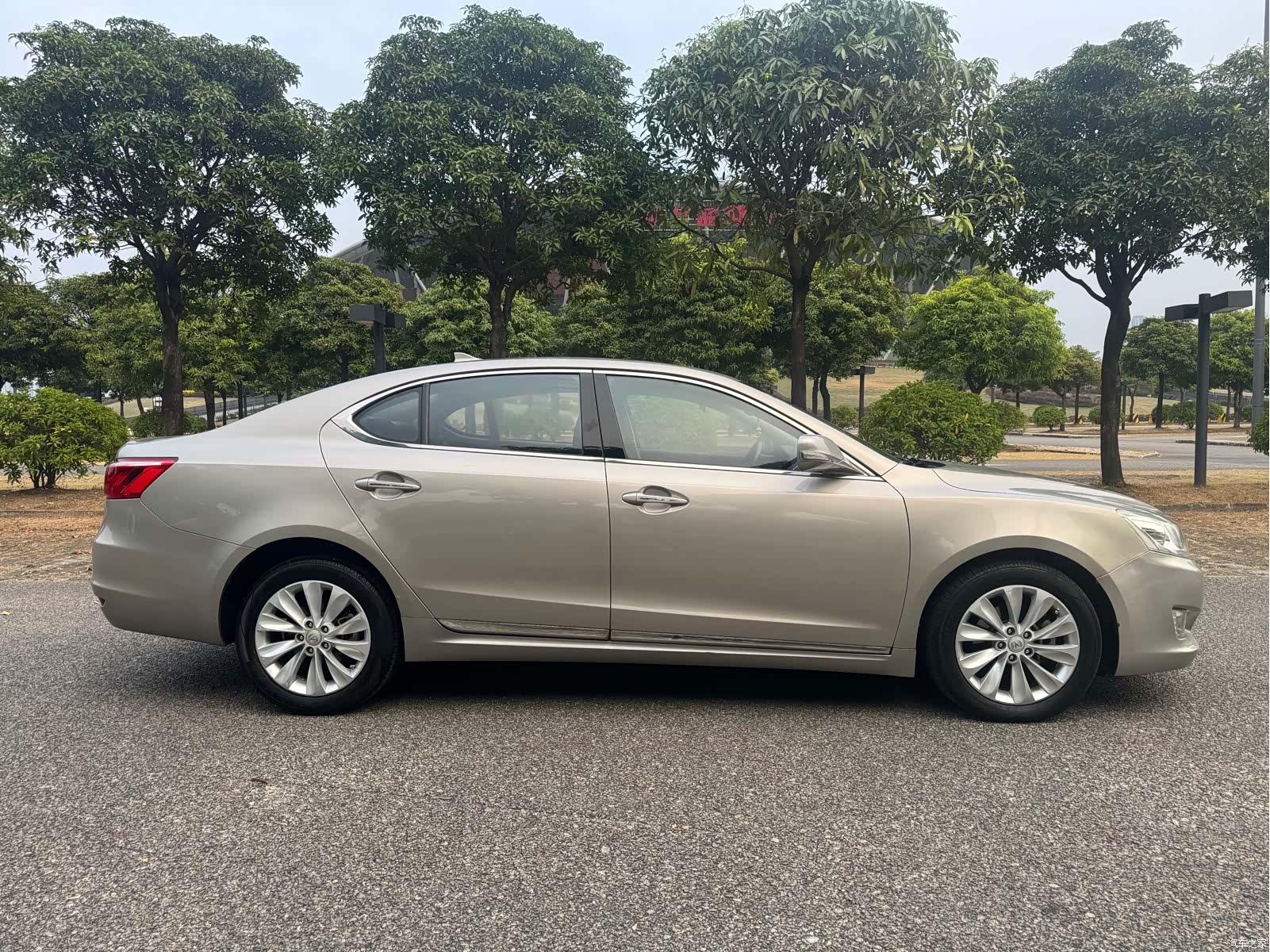 Changan V, 2016 все фото