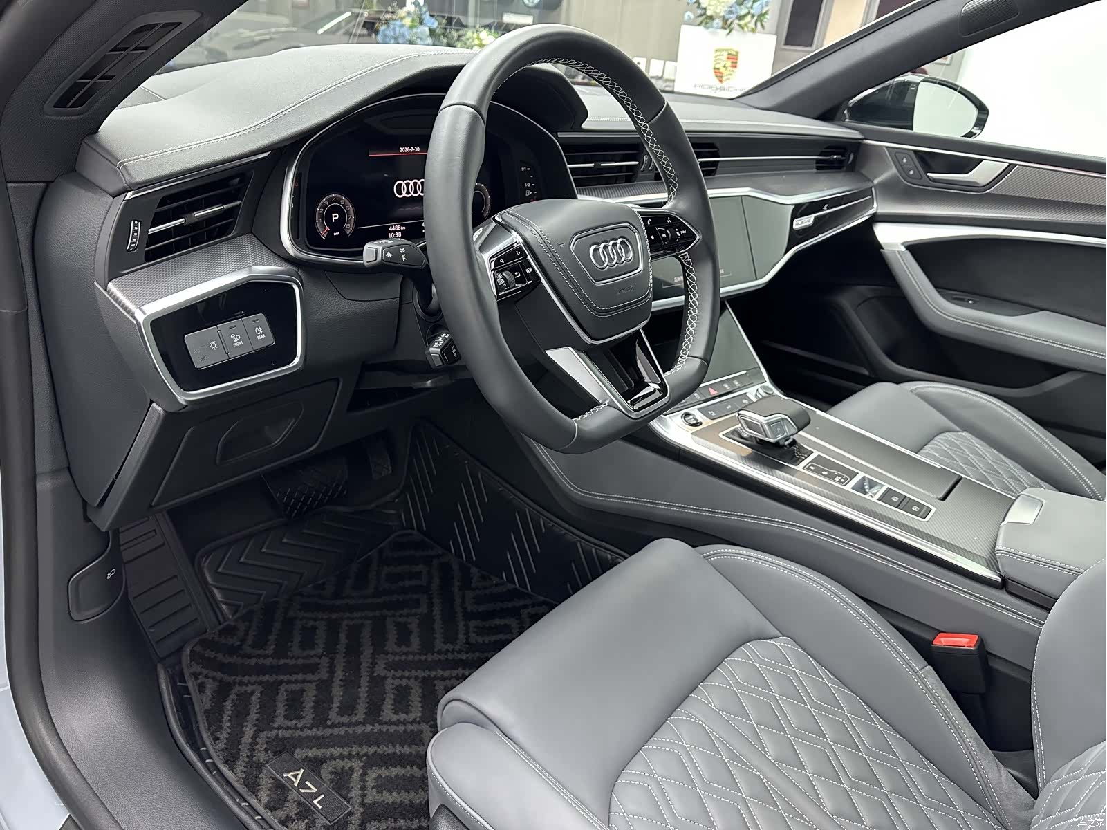 Audi A7L, 2025 12