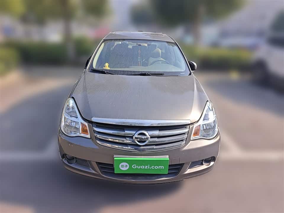 Nissan Xuan Yi