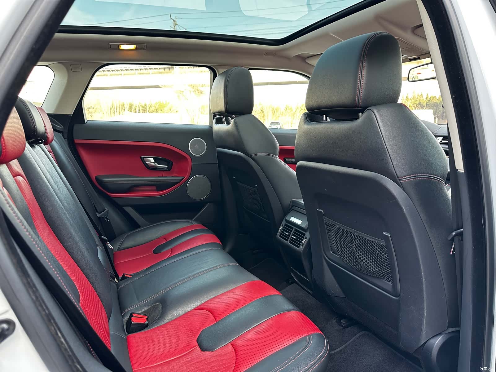Land Rover Range Rover, 2015 10