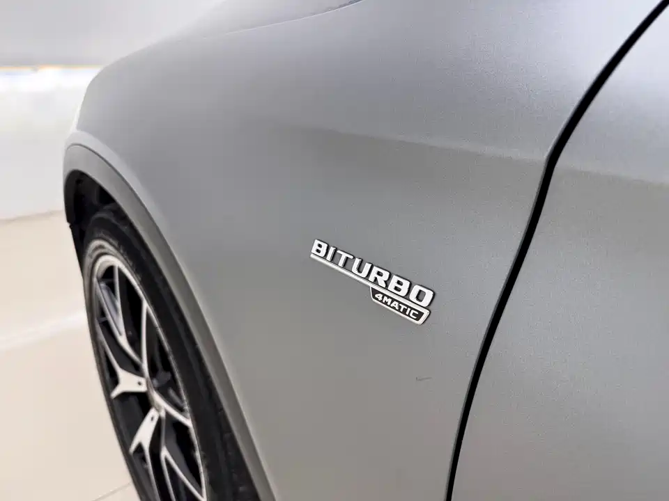 Mercedes-Benz GLC AMG