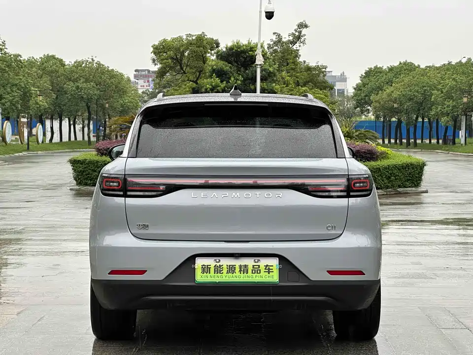 Leapmotor C11