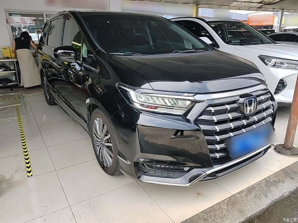 Honda Elysion, 2022 4