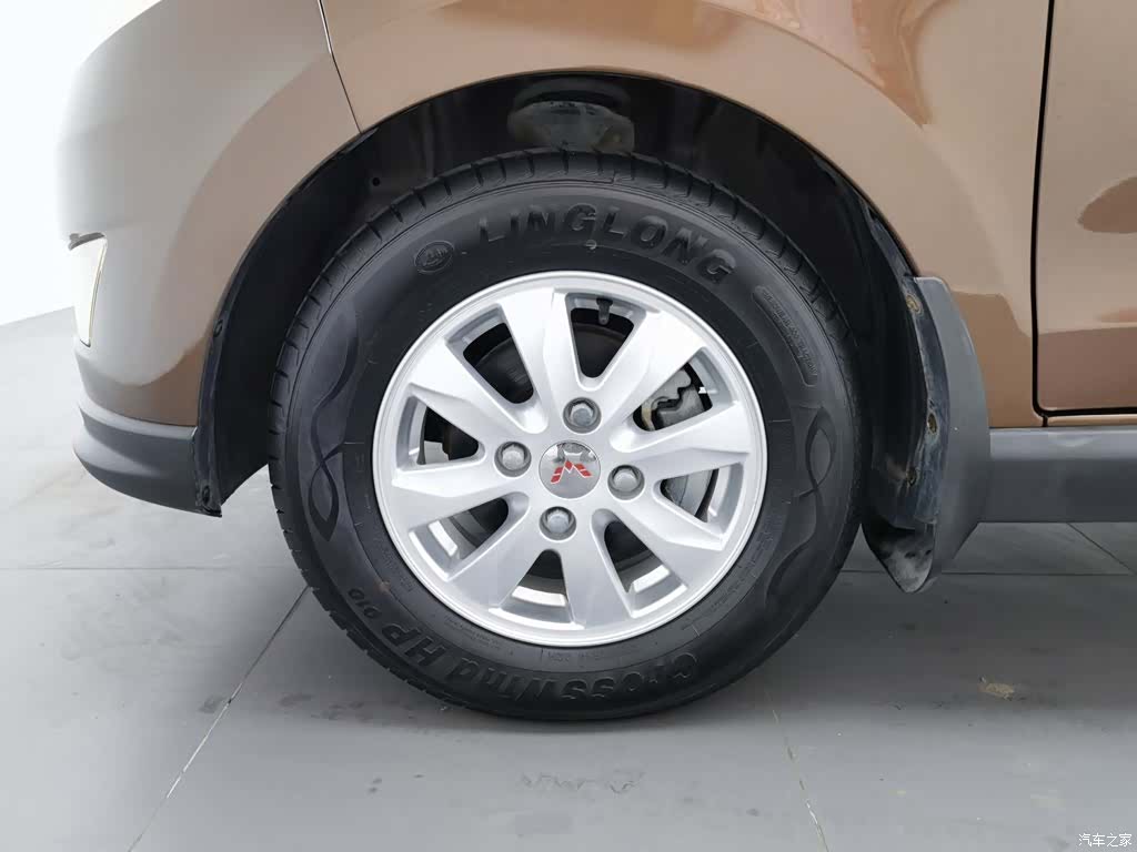 Wuling Hongguang, 2015 17