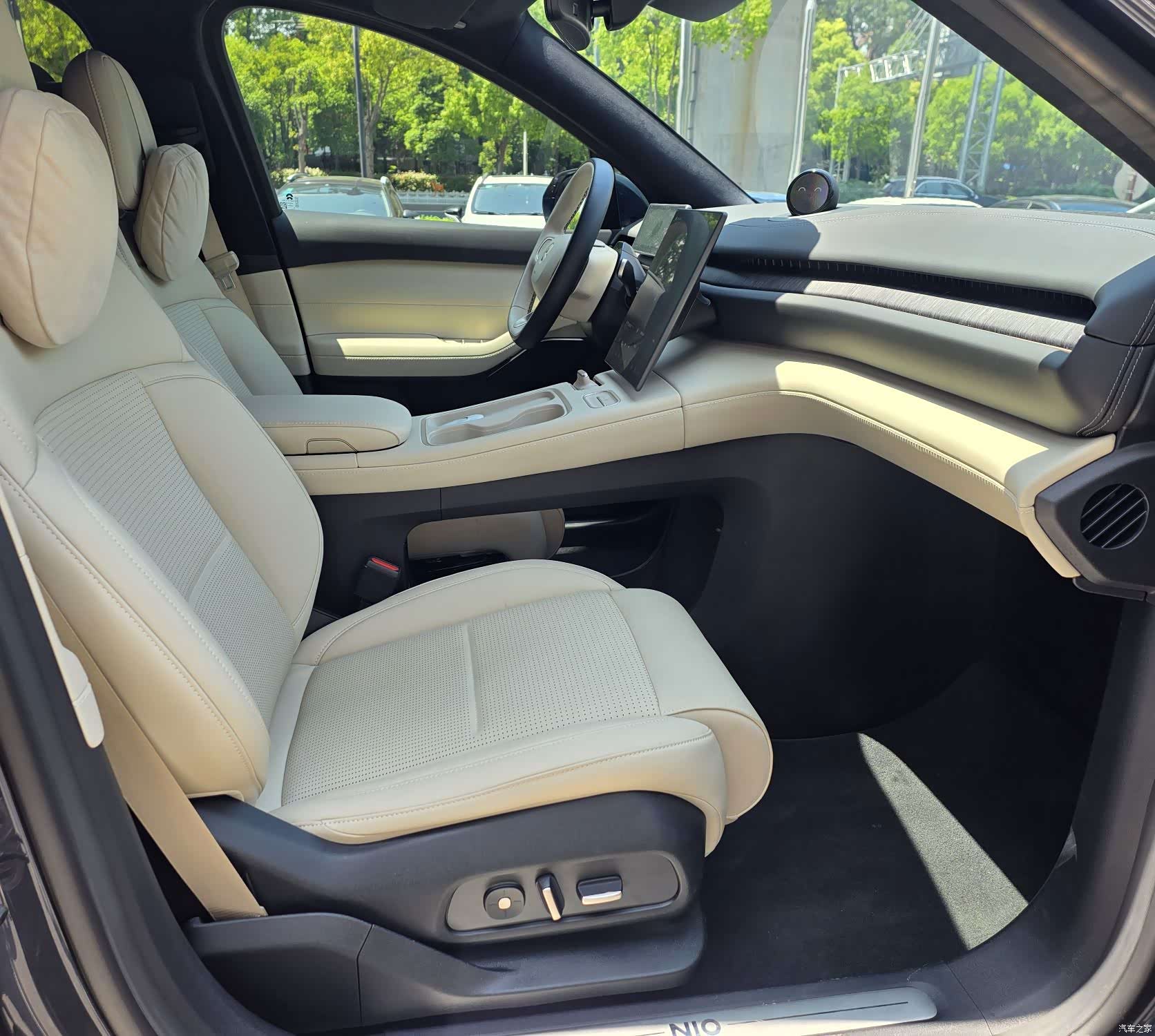 NIO ES6, 2024 7