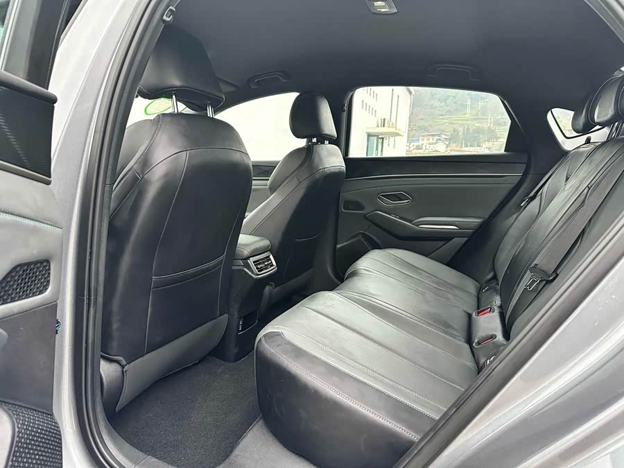 BYD Qin L 2024, фото 6